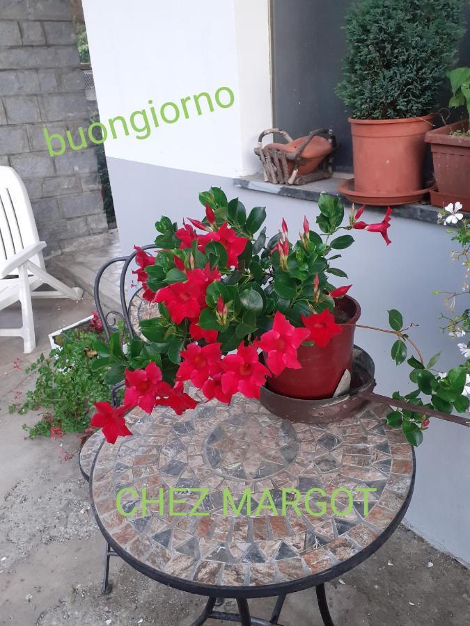 Ferienwohnung Chez Margot Châtillon Exterior foto